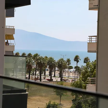Apartman Azura *